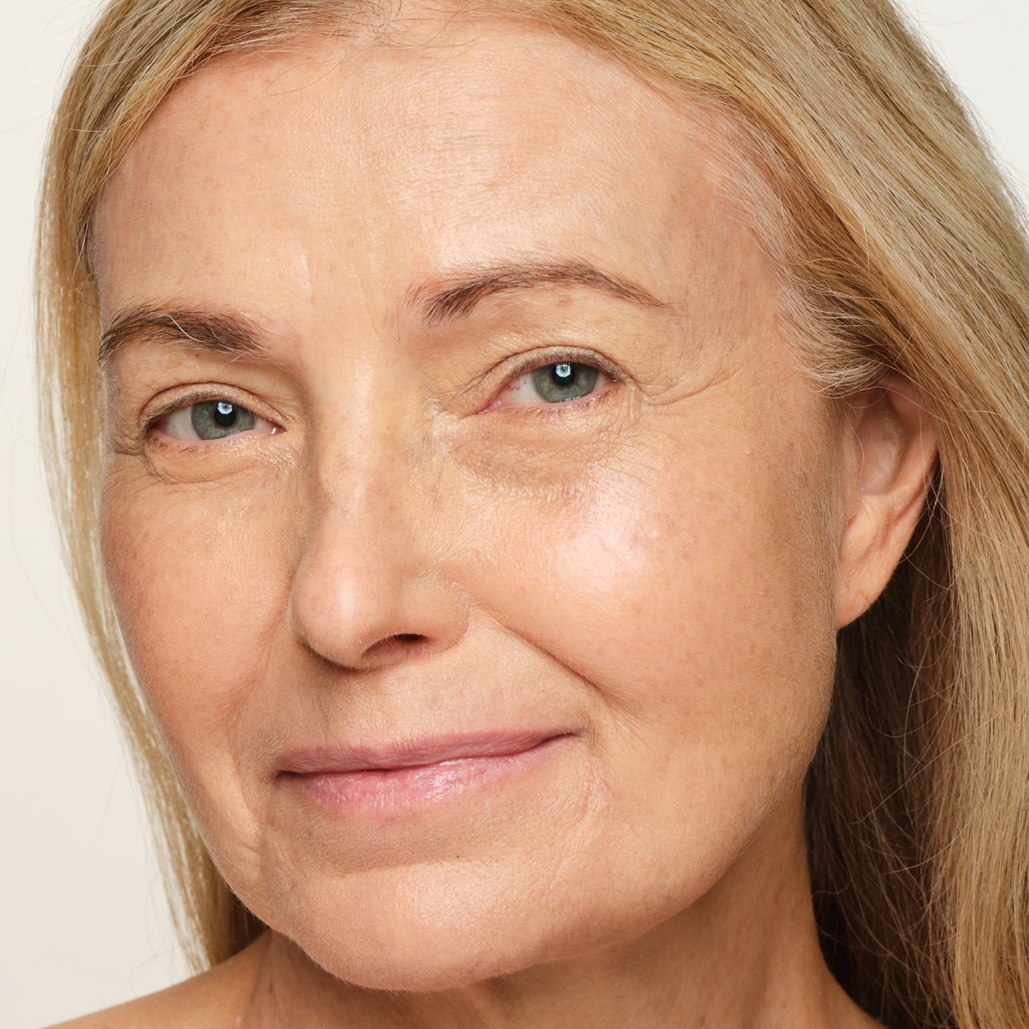Illuminating Primer | Sheer Glow Rose Face Tint – Chantecaille