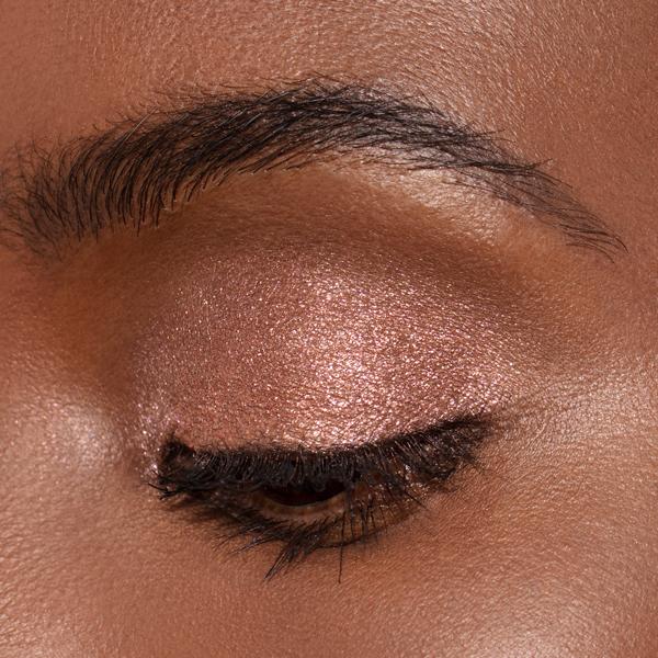 chantecaille luminescent eye shades lion pearlescent... Chantecaille Luminescent Eye Shades - Lion | Pearlescent Eye Shadow ...